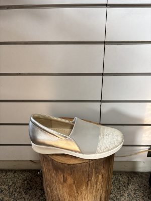 銀河質感休閒鞋